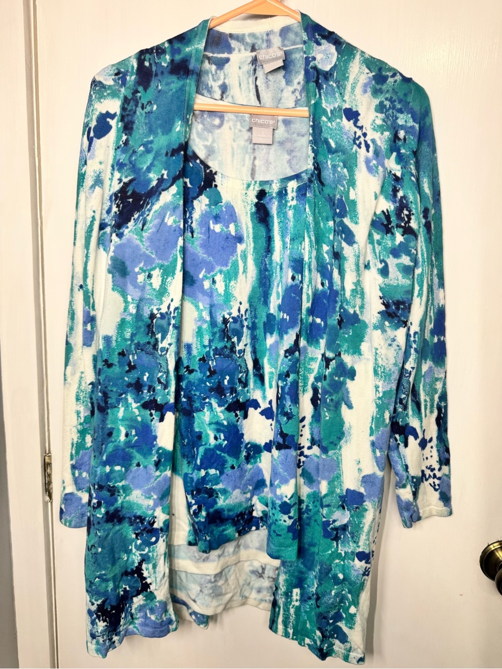 Chico's Open-Front Floral Cardigan in Blue, Teal & White